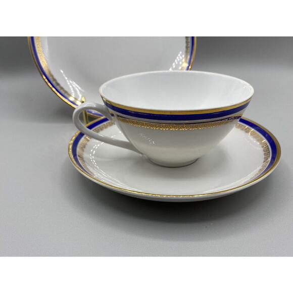 Bohemia Czechoslovakia Gold, Blue, White Cup, Saucer & Sandwich Plate Trio Set - Picture 5 of 10